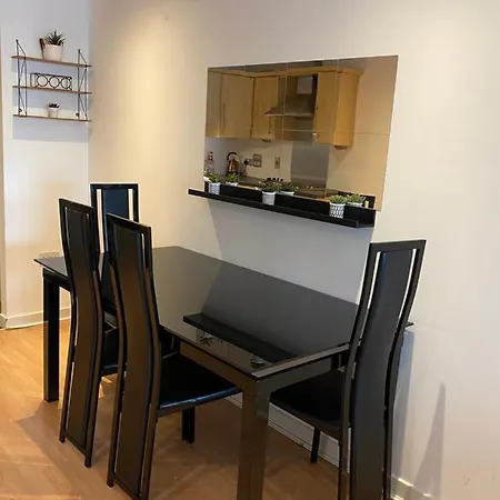 Secc&Hydro Beautiful 2Br Apartment With Free Parking Glasgow Exterior photo